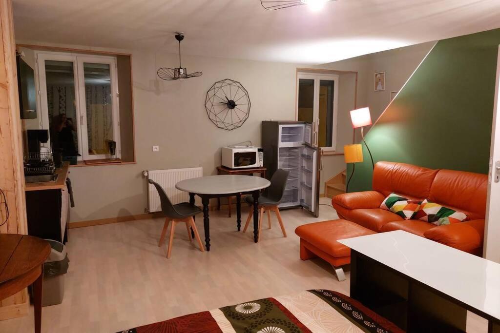 Apartmán Studio Cosy De 2 A 4 Personnes Au Coeur Du Haut Doubs, Entre Les Lacs, Les Montagnes Et Les Vignobles Frasne Exteriér fotografie